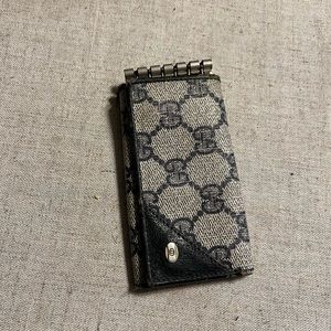 Gucci key fob blue used